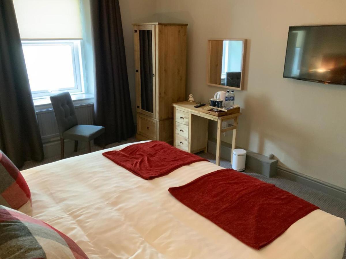 The Sun Inn Troutbeck Bridge Room photo