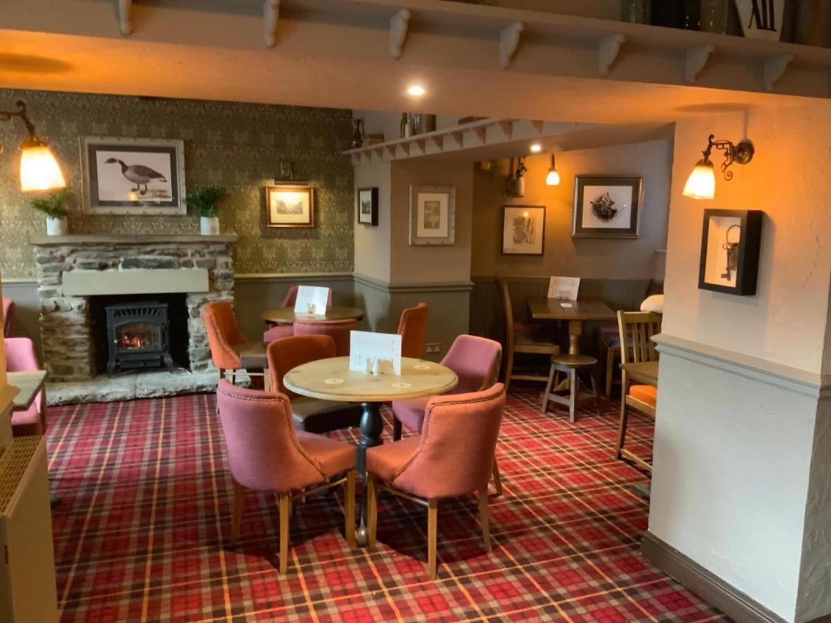 The Sun Inn Troutbeck Bridge Exterior photo